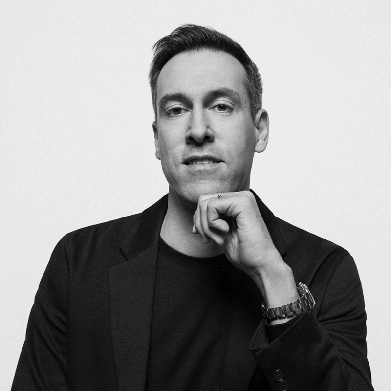 Portrait photo of Andrea